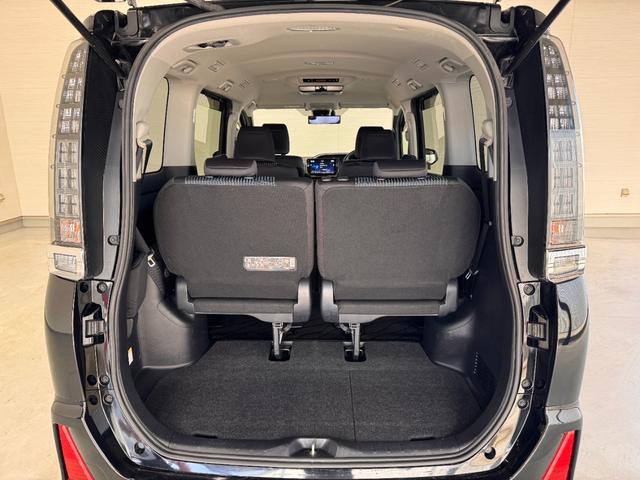 ヴォクシー ハイブリッドＺＳ　煌ＩＩ　ＡＬＰＩＮＥ１０インチナビ　フリップダウンモニター　デジタルインナーミラー　両側Ｐスラドア　ＥＴＣ　バックカメラ　レーンアシスト　衝突軽減ブレーキ　オートハイビーム　純正１６インチＡＷ（33枚目）