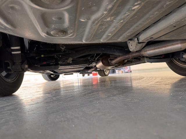 ヴォクシー ハイブリッドＺＳ　煌ＩＩ　ＡＬＰＩＮＥ１０インチナビ　フリップダウンモニター　デジタルインナーミラー　両側Ｐスラドア　ＥＴＣ　バックカメラ　レーンアシスト　衝突軽減ブレーキ　オートハイビーム　純正１６インチＡＷ（46枚目）