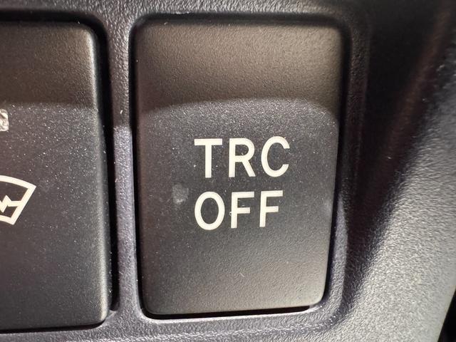 ヴォクシー ハイブリッドＺＳ　煌ＩＩ　ＡＬＰＩＮＥ１０インチナビ　フリップダウンモニター　デジタルインナーミラー　両側Ｐスラドア　ＥＴＣ　バックカメラ　レーンアシスト　衝突軽減ブレーキ　オートハイビーム　純正１６インチＡＷ（54枚目）