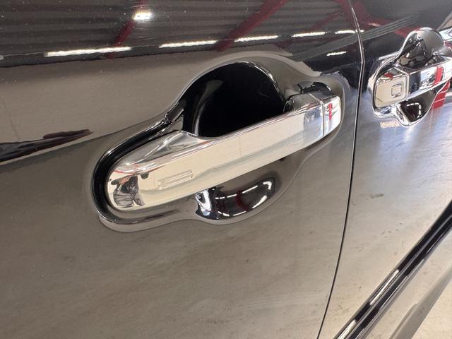 ヴォクシー ハイブリッドＺＳ　煌ＩＩ　ＡＬＰＩＮＥ１０インチナビ　フリップダウンモニター　デジタルインナーミラー　両側Ｐスラドア　ＥＴＣ　バックカメラ　レーンアシスト　衝突軽減ブレーキ　オートハイビーム　純正１６インチＡＷ（69枚目）