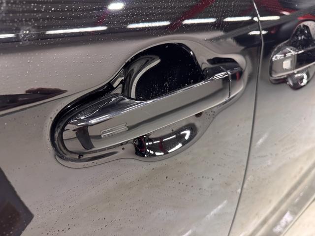 ノア ハイブリッドG ALPINE9インチナビ フリップダウンモニター ETC Bカメラ 両側Pスラドア クルーズコントロール シートヒーター Bluetooth フルセグTV 純正15インチAW LEDヘッドライト(60枚目)