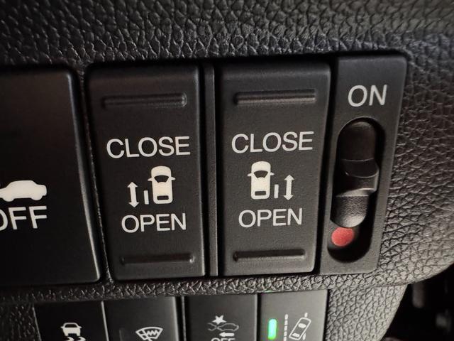 フリードハイブリッド ハイブリッド・EX 純正ナビ ETC Bカメラ 両側Pスラドア シートヒーター ハーフレザー クルーズコントロール 衝突軽減ブレーキ ウォークスルー 純正15インチAW LEDヘッドライト ステリモ Bluetooth(16枚目)