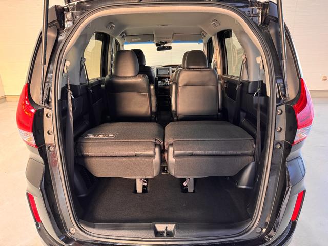 フリードハイブリッド ハイブリッド・EX 純正ナビ ETC Bカメラ 両側Pスラドア シートヒーター ハーフレザー クルーズコントロール 衝突軽減ブレーキ ウォークスルー 純正15インチAW LEDヘッドライト ステリモ Bluetooth(33枚目)