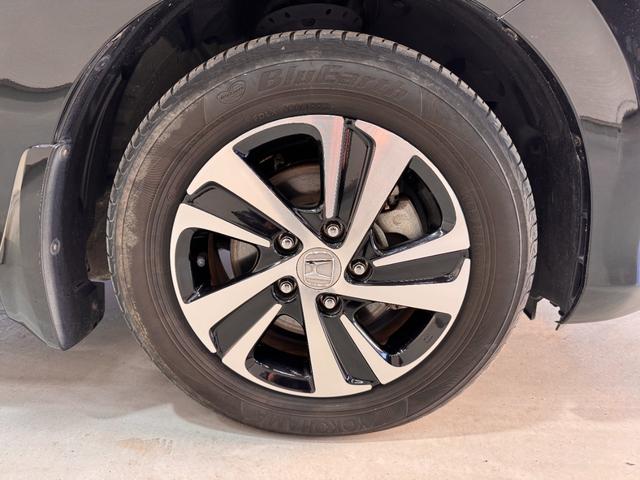 フリードハイブリッド ハイブリッド・EX 純正ナビ ETC Bカメラ 両側Pスラドア シートヒーター ハーフレザー クルーズコントロール 衝突軽減ブレーキ ウォークスルー 純正15インチAW LEDヘッドライト ステリモ Bluetooth(43枚目)