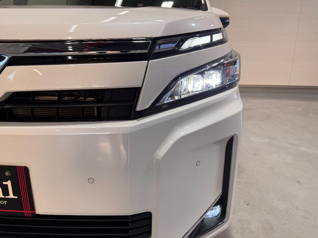 ヴォクシー ハイブリッドV ワンオーナー 純正9インチナビ 後席モニター 両側Pスラドア クルコン クリアランスソナー Bカメラ ETC2.0 ドラレコ シートヒーター レーンアシスト 衝突軽減 1500給電 純正15インチAW(44枚目)