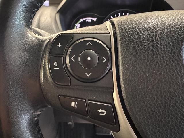 ヴォクシー ハイブリッドV ワンオーナー 純正9インチナビ 後席モニター 両側Pスラドア クルコン クリアランスソナー Bカメラ ETC2.0 ドラレコ シートヒーター レーンアシスト 衝突軽減 1500給電 純正15インチAW(57枚目)