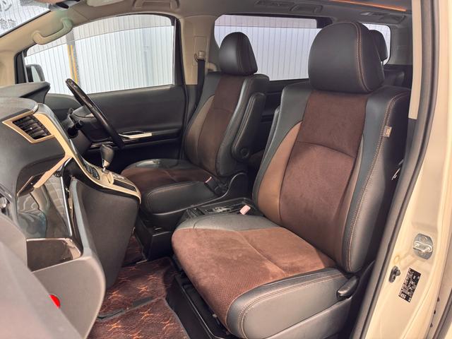 アルファード ２４０Ｓ　タイプゴールド　サンルーフ　純正ナビ　両側Ｐスラドア　ＥＴＣ　Ｂカメラ　ハーフレザーシート　クルーズコントロール　クリアランスソナー　パワーバックドア　Ｂｌｕｅｔｏｏｔｈ　フルセグＴＶ　横滑り防止（24枚目）