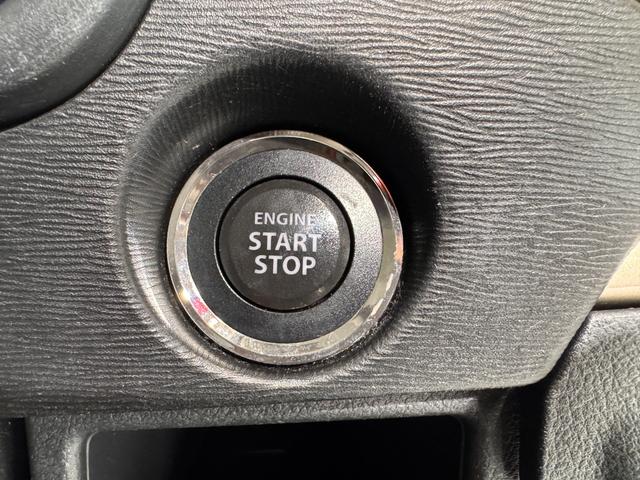 ワゴンＲスティングレー Ｊスタイル　衝突軽減ブレーキ　両席シートヒーター　アイドリングストップ　横滑り防止　オーディオ　ＣＤ　ステアリングリモコン　オートエアコン　プッシュスタート　スマートキー　ＨＩＤヘッドライト　フォグランプ（14枚目）