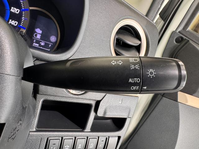 ワゴンＲスティングレー Ｊスタイル　衝突軽減ブレーキ　両席シートヒーター　アイドリングストップ　横滑り防止　オーディオ　ＣＤ　ステアリングリモコン　オートエアコン　プッシュスタート　スマートキー　ＨＩＤヘッドライト　フォグランプ（48枚目）