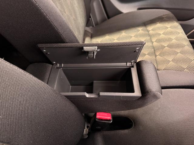 ワゴンＲスティングレー Ｊスタイル　衝突軽減ブレーキ　両席シートヒーター　アイドリングストップ　横滑り防止　オーディオ　ＣＤ　ステアリングリモコン　オートエアコン　プッシュスタート　スマートキー　ＨＩＤヘッドライト　フォグランプ（56枚目）