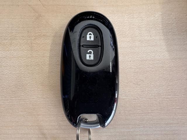 ワゴンＲスティングレー Ｊスタイル　衝突軽減ブレーキ　両席シートヒーター　アイドリングストップ　横滑り防止　オーディオ　ＣＤ　ステアリングリモコン　オートエアコン　プッシュスタート　スマートキー　ＨＩＤヘッドライト　フォグランプ（58枚目）