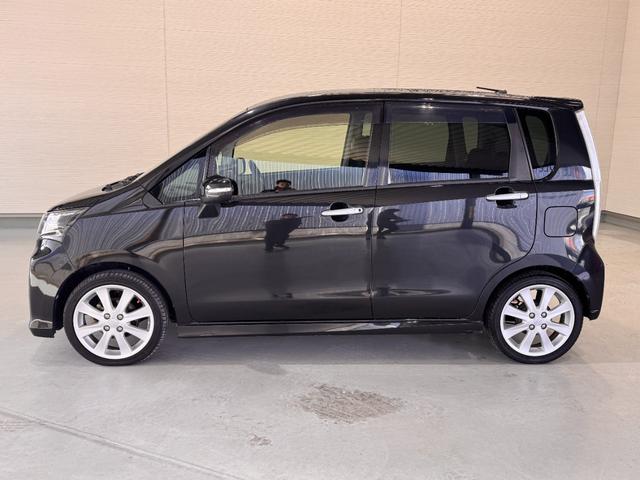 ムーヴ カスタム　Ｘ　ＳＡ　純正ナビ　バックカメラ　スマートアシスト　衝突軽減ブレーキ　Ｂｌｕｅｔｏｏｔｈ　フルセグＴＶ　ＤＶＤ　ＣＤ　アイドリングストップ　純正１６インチＡＷ　ＬＥＤヘッドライト　プッシュスタート（17枚目）