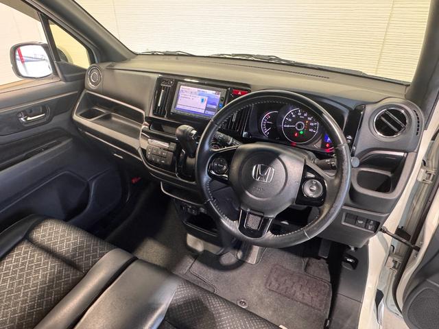 Ｎ－ＷＧＮカスタム Ｇ　ＳＳパッケージ　純正ナビ　Ｂカメラ　ＥＴＣ　クルーズコントロール　ＣＴＢＡ　ハーフレザーシート　純正１４インチアルミホイール　ＨＩＤヘッドライト　Ｂｌｕｅｔｏｏｔｈ　テレビ　横滑り防止　フォグランプ（23枚目）