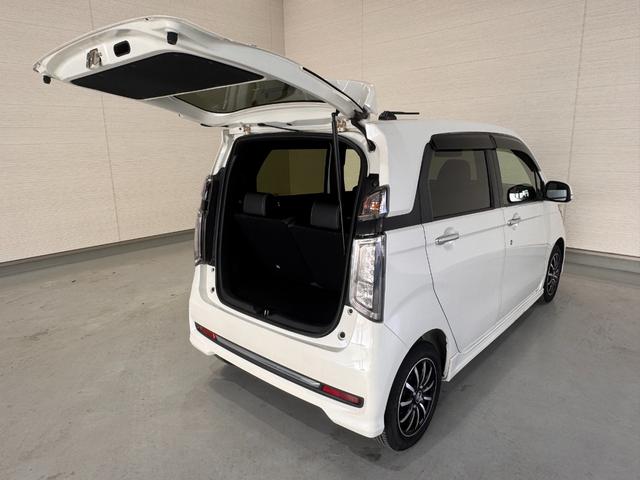 Ｎ－ＷＧＮカスタム Ｇ　ＳＳパッケージ　純正ナビ　Ｂカメラ　ＥＴＣ　クルーズコントロール　ＣＴＢＡ　ハーフレザーシート　純正１４インチアルミホイール　ＨＩＤヘッドライト　Ｂｌｕｅｔｏｏｔｈ　テレビ　横滑り防止　フォグランプ（59枚目）