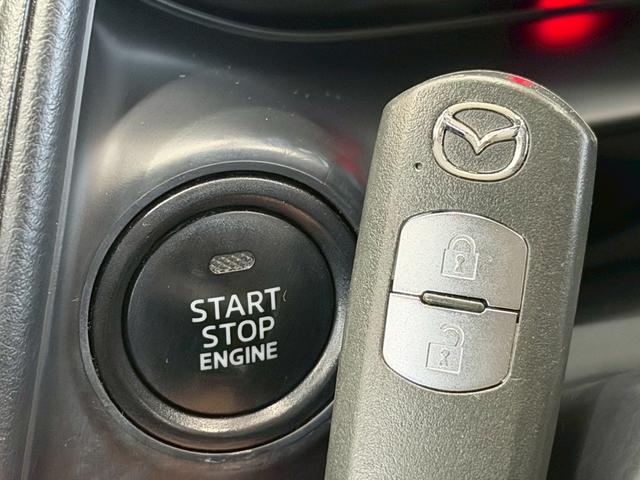 �y�X�}�[�g�L�[�z�J�o����|�P�b�g�ɓ��ꂽ�܂܂ł��h�A�̎{���E�������\�ȃX�}�[�g�L�[�𑕔��B�G���W���̃I���E�I�t�����J�M�����o���K�v����������Ƃ��Ă��֗��ł���