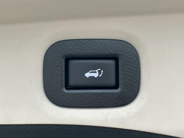 �y�p���[�o�b�N�h�A�z�X�}�[�g�L�[��^�]�Ȃ̃{�^�������������Ń��A�Q�[�g�������ŊJ���܂��I�ו��������Ă��鎞��A�����ʒu�ɂ���o�b�N�h�A��߂�ۂɕ֗��ȋ@�\�ł���