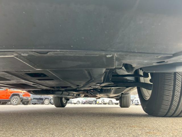 �e��I�[�g���[�������p�ӂ��Ă���܂��B�����O�~����R���\�B�P�Q�񂩂�P�Q�O��܂ł��x���񐔂����I�ђ����܂��B���ÎԂ���V�Ԃ��ׂĂɂ����p�����܂��B���C�y�ɃX�^�b�t�ւ����k���������B