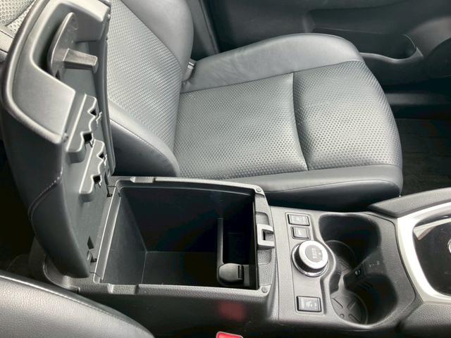 �e��I�[�g���[�������p�ӂ��Ă���܂��B�����O�~����R���\�B�P�Q�񂩂�P�Q�O��܂ł��x���񐔂����I�ђ����܂��B���ÎԂ���V�Ԃ��ׂĂɂ����p�����܂��B���C�y�ɃX�^�b�t�ւ����k���������B