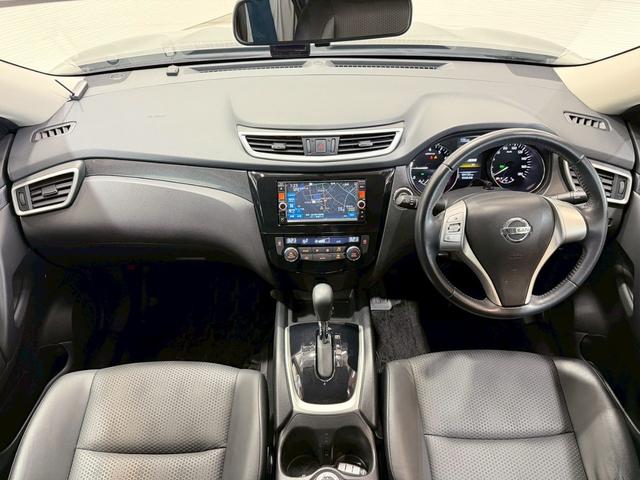 エクストレイル ２０Ｘ　純正ナビ　シートヒーター　インテリジェントキー　プッシュスタート　アイドリングストップ　ドライブレコーダー　フルセグ　ＣＤ／ＤＶＤ再生　Ｂｌｕｅｔｏｏｔｈ　フロントフォグ　純正１７インチＡＷ（2枚目）