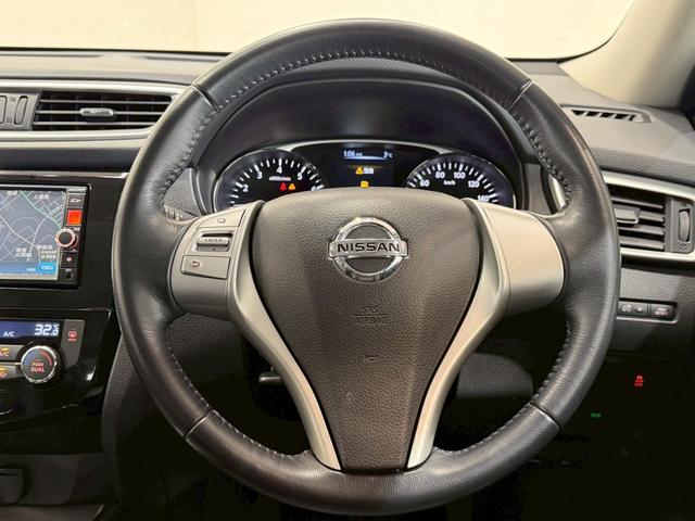 エクストレイル ２０Ｘ　純正ナビ　シートヒーター　インテリジェントキー　プッシュスタート　アイドリングストップ　ドライブレコーダー　フルセグ　ＣＤ／ＤＶＤ再生　Ｂｌｕｅｔｏｏｔｈ　フロントフォグ　純正１７インチＡＷ（13枚目）