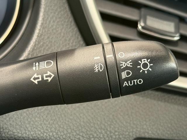 エクストレイル ２０Ｘ　純正ナビ　シートヒーター　インテリジェントキー　プッシュスタート　アイドリングストップ　ドライブレコーダー　フルセグ　ＣＤ／ＤＶＤ再生　Ｂｌｕｅｔｏｏｔｈ　フロントフォグ　純正１７インチＡＷ（65枚目）