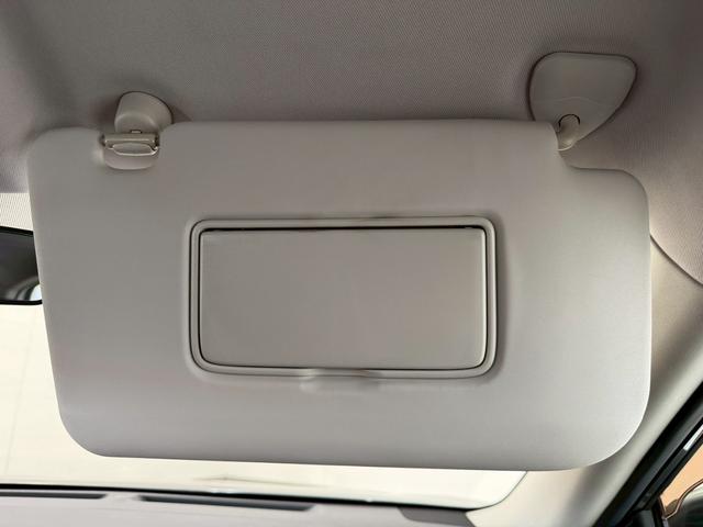 エクストレイル ２０Ｘ　純正ナビ　シートヒーター　インテリジェントキー　プッシュスタート　アイドリングストップ　ドライブレコーダー　フルセグ　ＣＤ／ＤＶＤ再生　Ｂｌｕｅｔｏｏｔｈ　フロントフォグ　純正１７インチＡＷ（69枚目）