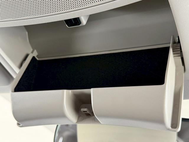 エクストレイル ２０Ｘ　純正ナビ　シートヒーター　インテリジェントキー　プッシュスタート　アイドリングストップ　ドライブレコーダー　フルセグ　ＣＤ／ＤＶＤ再生　Ｂｌｕｅｔｏｏｔｈ　フロントフォグ　純正１７インチＡＷ（70枚目）