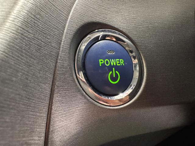 プリウス G 純正ナビ クルーズコントロール バックカメラ ETC パワーシート 純正15インチAW HIDヘッドライト 衝突軽減ブレーキ Bluetooth フルセグTV ステリモ フォグランプ プッシュスタート(46枚目)