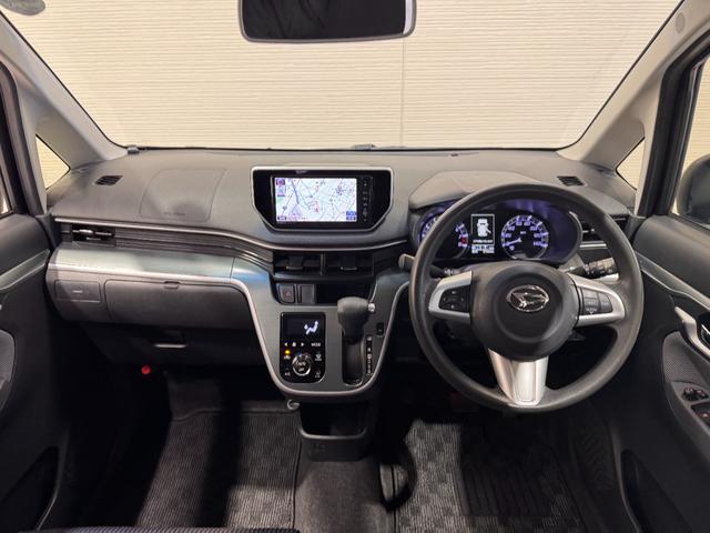 ムーヴ カスタム　Ｘ　ハイパーＳＡＩＩ　ストラーダナビ　バックカメラ　衝突軽減ブレーキ　レーンアシスト　Ｂｌｕｅｔｏｏｔｈ　フルセグＴＶ　ＤＶＤ　ＣＤ　ステアリングリモコン　ＬＥＤヘッドライト　純正１４インチＡＷ　横滑り防止（2枚目）