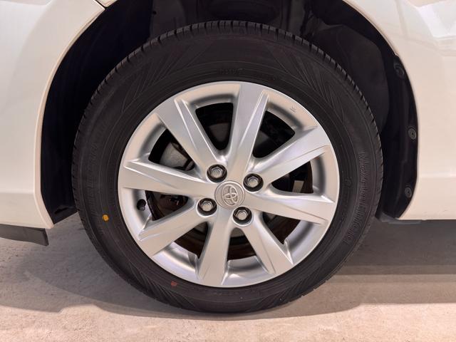 アクア Ｇブラックソフトレザーセレクション　レザーシート　クルーズコントロール　両席シートヒーター　純正１５インチアルミホイール　横滑り防止　プッシュスタート　スマートキー　オートエアコン　フォグランプ（32枚目）