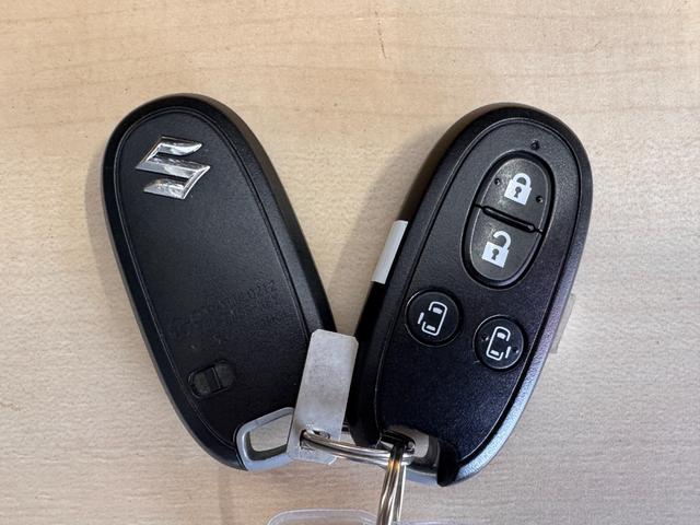 パレット リミテッドＩＩ　ストラーダナビ　両側パワースライドドア　ＥＴＣ　バックカメラ　ＨＩＤヘッドライト　Ｂｌｕｅｔｏｏｔｈ　フルセグＴＶ　フルフラットシート　オートライト　プッシュスタート　スマートキー　ＤＶＤ　ＣＤ（56枚目）