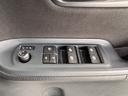 ハイブリッドＶ　ＡＬＰＩＮＥナビ　フリップダウンモニター　両側パワースライドドア　ＥＴＣ　シートヒーター　クルーズコントロール　純正１５インチＡＷ　ＬＥＤヘッドライト　フォグランプ　スマートキー（38枚目）