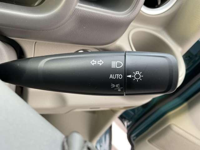 クリッパーリオ 660 E ハイルーフ 4WD 雹害車 4WD LEDヘッド 左側オートスライ 切替式4WD 衝突軽減 LEDヘッドライト 車線逸脱警報 スマートキー 禁煙車 アイドリングストップ(6枚目)