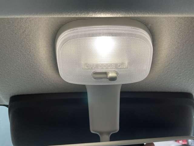 クリッパーリオ 660 E ハイルーフ 雹害車 左側オートスライド 運転席シート 衝突軽減 LEDヘッドライト 車線逸脱警報 スマートキー 禁煙車 アイドリングストップ(14枚目)