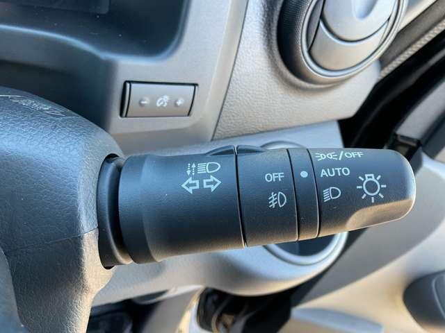 NV200バネットワゴン 1.6 16X-2R 日産純正メモリーナビ バックカメラ 記録簿 助手席エアバック インテリキー 1オーナー パワーステアリング ETC パワーウィンドウ 運転席エアバッグ ABS エアコン バックビューモニター ドラレコ ナビ&TV レーンアシスト(5枚目)