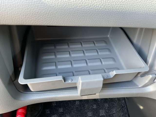 NV200バネットワゴン 1.6 16X-2R 日産純正メモリーナビ バックカメラ 記録簿 助手席エアバック インテリキー 1オーナー パワーステアリング ETC パワーウィンドウ 運転席エアバッグ ABS エアコン バックビューモニター ドラレコ ナビ&TV レーンアシスト(17枚目)