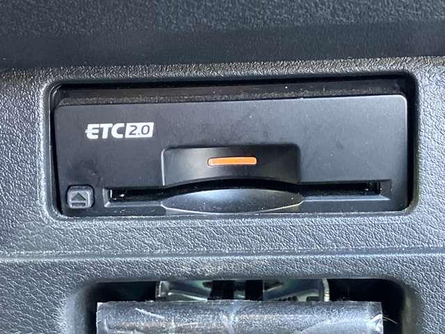 ノート １．２　Ｘ　日産コネクトナビ　全周囲カメラ　スマート　リアカメラ　衝突被害軽減ブレ－キ　全方位カメラ　ＥＴＣ付　ＬＥＤヘッドライト　レーンアシスト　インテリジェントキー　ワンオーナー　ドラレコ　アイドリングストップ　ワンセグＴＶ　ＴＶナビ　サイドカメラ（13枚目）