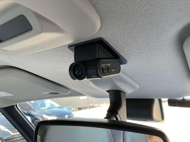 ［ドライブレコーダー］今、注目のドラレコ☆万一の時はもちろんですが、ドライブの思い出を記録するのもいいですね♪