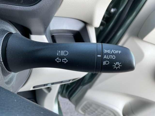 オートライトがついています！夕暮れ時や急なトンネルでも点灯忘れがないので、良好な視界を確保できて安心です♪