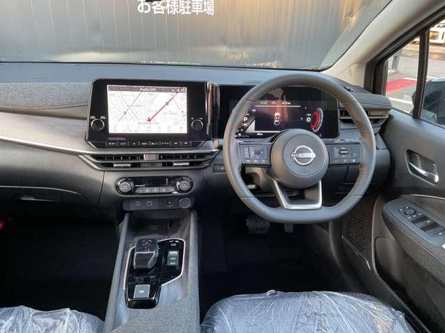 オーラ １．２　Ｇ　雹害車　日産コネクトナビ　全周囲カメラ　自動（被害軽減）ブレーキ　ＬＥＤ　ＬＫＡ　サイドカメラ　ＥＴＣ　カーテンエアバッグ　アルミホイール　禁煙　インテリジェントキー　パワーウィンドウ　ワンオーナー　フルオートエアコン　キーレスエントリー（3枚目）