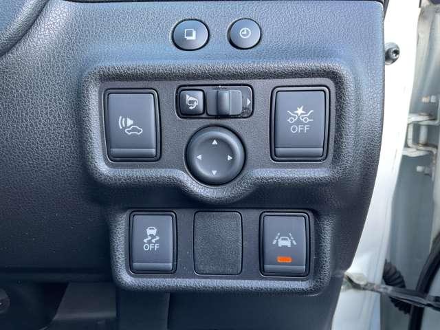 ノート １．２　ｅ－ＰＯＷＥＲ　メダリスト　日産純正メモリーナビ　全方位カメラ　被害軽減ブレーキ　ＴＶナビ　ドライブレコーダ　バックモニター　インテリキー　ＬＥＤランプ　車線逸脱警報システム　ワンオーナー　キーフリー　アルミホイール　ＥＴＣ　オートエアコン　記録簿　メモリーナビ（10枚目）