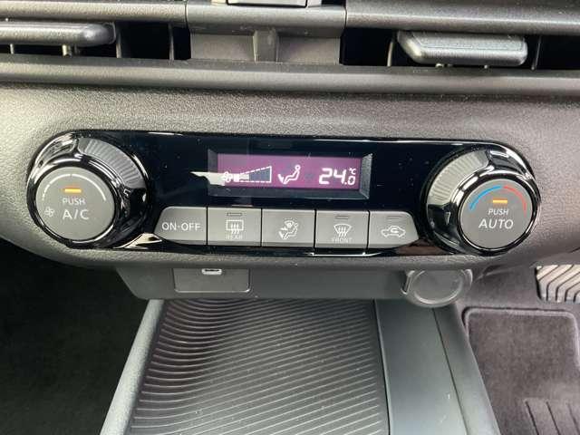 ノート １．２　Ｘ　大画面メモリーナビ　バックカメラ　ＥＴＣ２．０　リアカメラ　衝突被害軽減ブレ－キ　ＥＴＣ付　禁煙車　ＬＥＤヘッドライト　レーンアシスト　インテリジェントキー　ワンオーナー　ドラレコ　整備記録簿　盗難防止システム　ワンセグＴＶ　ＴＶナビ　メモリーナビ（5枚目）