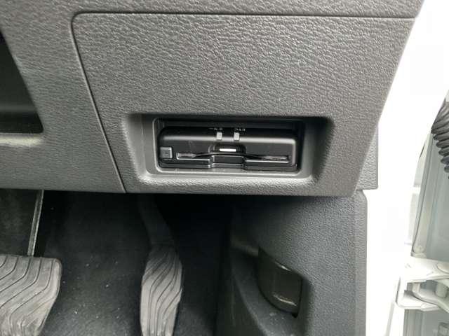 サクラ Ｘ　大画面メモリーナビ　全方位カメラ　ＥＴＣ２．０　アラウンドヴューモニター　運転席エアバック　ＡＡＣ　ＬＥＤヘッドランプ　スマートキー　レーンアシスト　ＥＴＣ　禁煙車　ドラレコ　キーレスエントリー　ワンオーナー　バックモニター　パワーステアリング（5枚目）