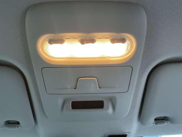 サクラ Ｘ　大画面メモリーナビ　全方位カメラ　ＥＴＣ２．０　アラウンドヴューモニター　運転席エアバック　ＡＡＣ　ＬＥＤヘッドランプ　スマートキー　レーンアシスト　ＥＴＣ　禁煙車　ドラレコ　キーレスエントリー　ワンオーナー　バックモニター　パワーステアリング（17枚目）