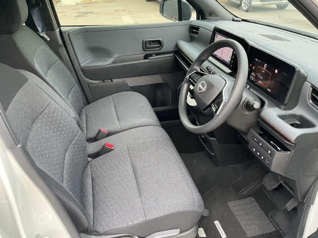 サクラ Ｘ　大画面メモリーナビ　全方位カメラ　ＥＴＣ２．０　アラウンドヴューモニター　運転席エアバック　ＡＡＣ　ＬＥＤヘッドランプ　スマートキー　レーンアシスト　ＥＴＣ　禁煙車　ドラレコ　キーレスエントリー　ワンオーナー　バックモニター　パワーステアリング（20枚目）