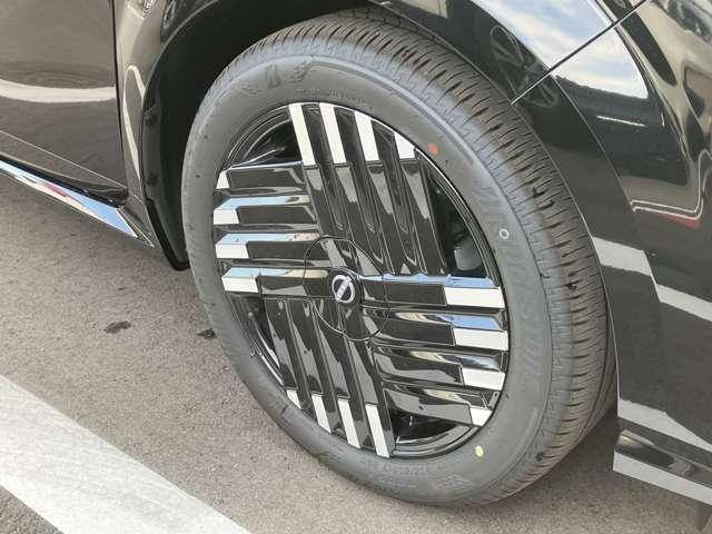 オーラ 1.2 G 雹害車 全方位カメラ 自動(被害軽減)ブレーキ LED LKA サイドカメラ アルミホイール 禁煙 インテリジェントキー パワーウィンドウ ワンオーナー フルオートエアコン キーレスエントリー バックモニター エアバッグ(9枚目)