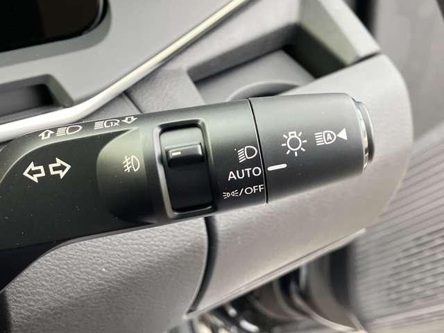 オーラ １．２　Ｇ　雹害車　全方位カメラ　自動（被害軽減）ブレーキ　ＬＥＤ　ＬＫＡ　サイドカメラ　アルミホイール　禁煙　インテリジェントキー　パワーウィンドウ　ワンオーナー　フルオートエアコン　キーレスエントリー　バックモニター　エアバッグ（23枚目）