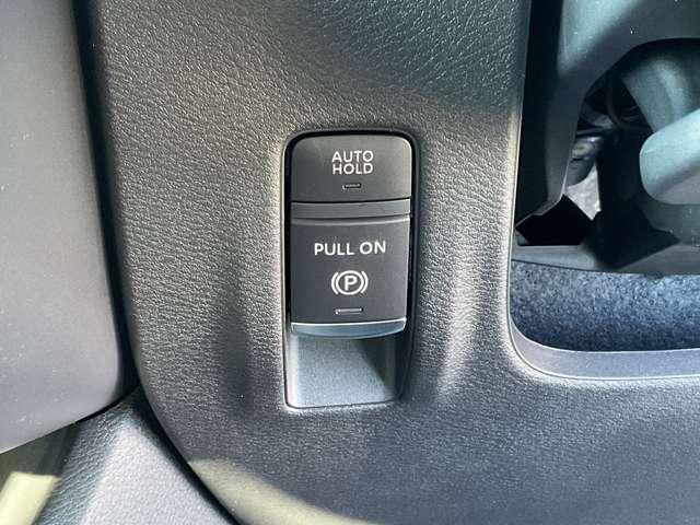 �`�t�s�n�@�g�n�k�c�@�\���ڂ��Ă���܂��I�u���[�L�𓥂�Œ�~����ƁA�����I�Ƀu���[�L�͂�ێ����܂��B�M���҂���a�ؒ��ȂǂɁA�u���[�L�y�_���𓥂ݑ�����K�v���Ȃ��A���̔����y�����Ă���܂���