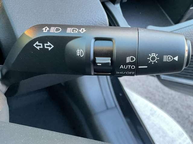 オーラ １．２　Ｇ　レザーエディション　雹害車　日産コネクトナビ　プロパイロット　ワンオーナ　追突防止　レーダークルーズ　本革　車線逸脱警報装置　禁煙車　ＬＥＤ　バックモニター　ＥＴＣ　インテリジェントキー　メモリーナビゲーション　ＡＷ　キーレスエントリー　オートエアコン　ＡＢＳ（14枚目）