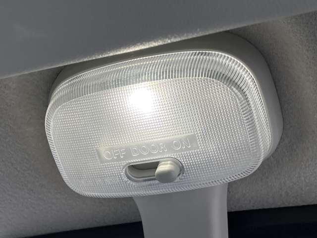 クリッパーバン ６６０　ＧＸ　ハイルーフ　雹害車　ＬＥＤヘッド　シートヒーター　衝突軽減ブレーキ　スマートキー　ワンオーナー　レーンアシスト　エアコン　ＬＥＤヘッド　キーレス　Ｗエアバッグ　アイドリングストップ　パワステ　ＡＢＳ（19枚目）